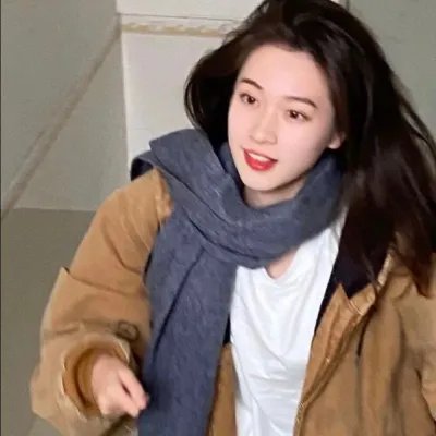隔壁的吸血鬼美眉